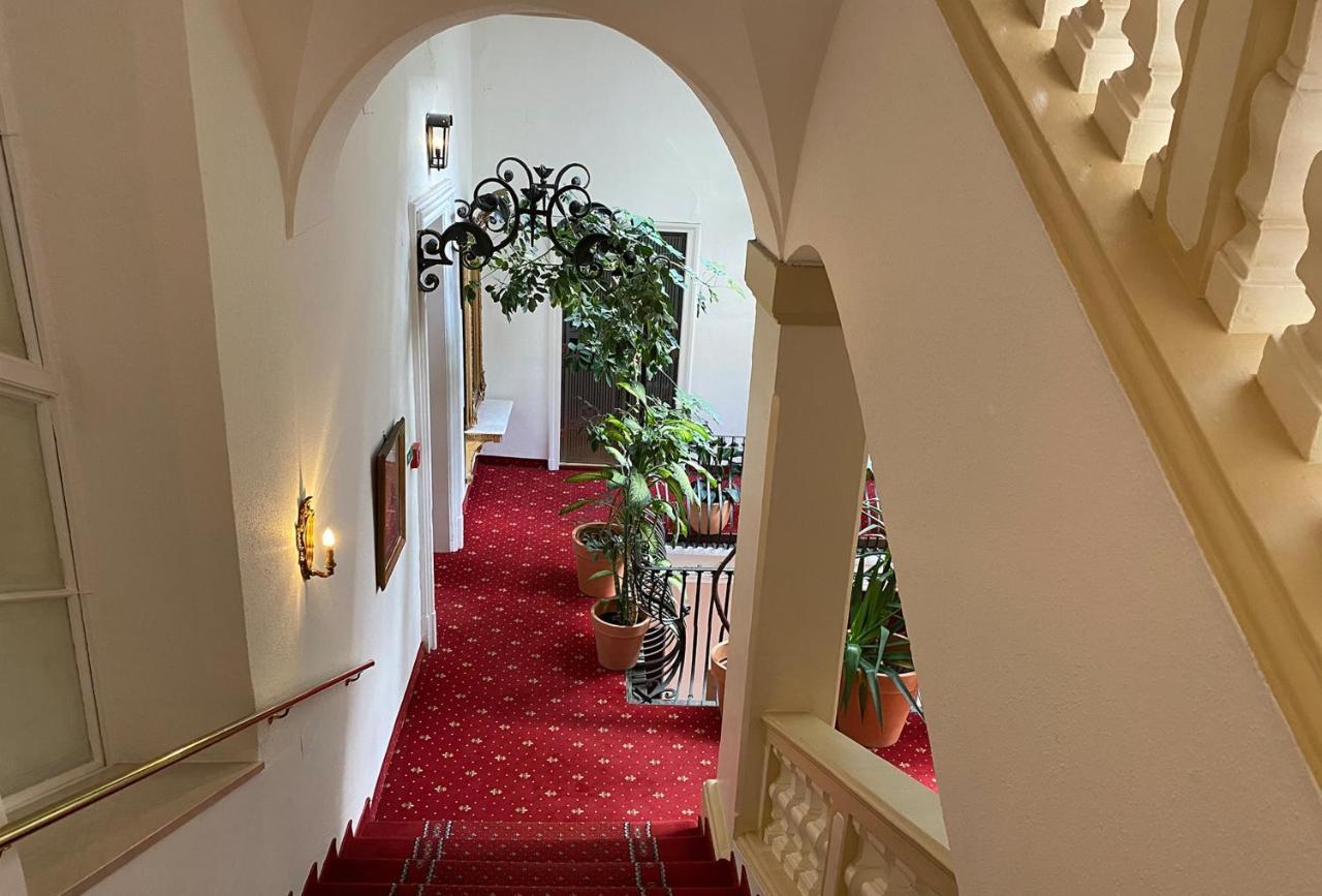 Hotel Palais-hotel Erzherzog Johann 4*